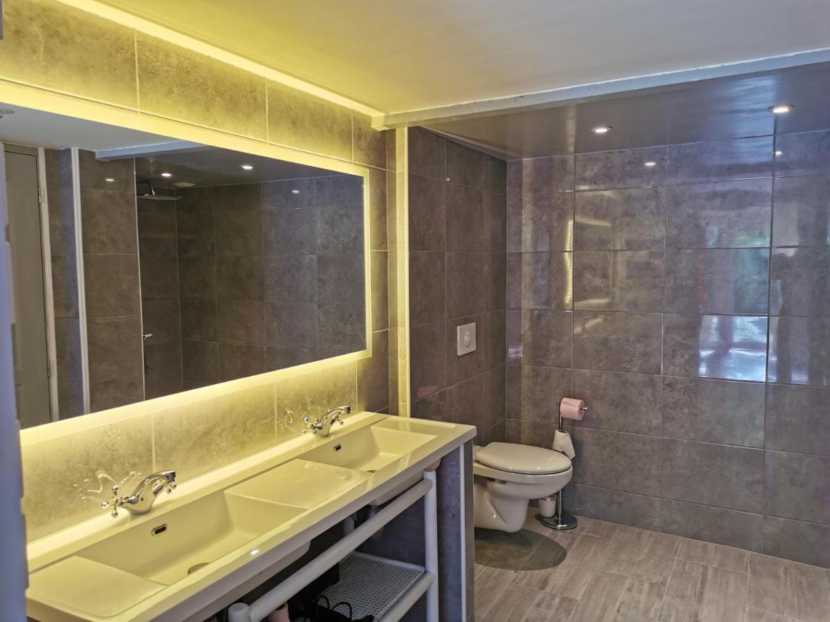 Le Marchon Ferienwohnung Bazens Exteriér fotografie