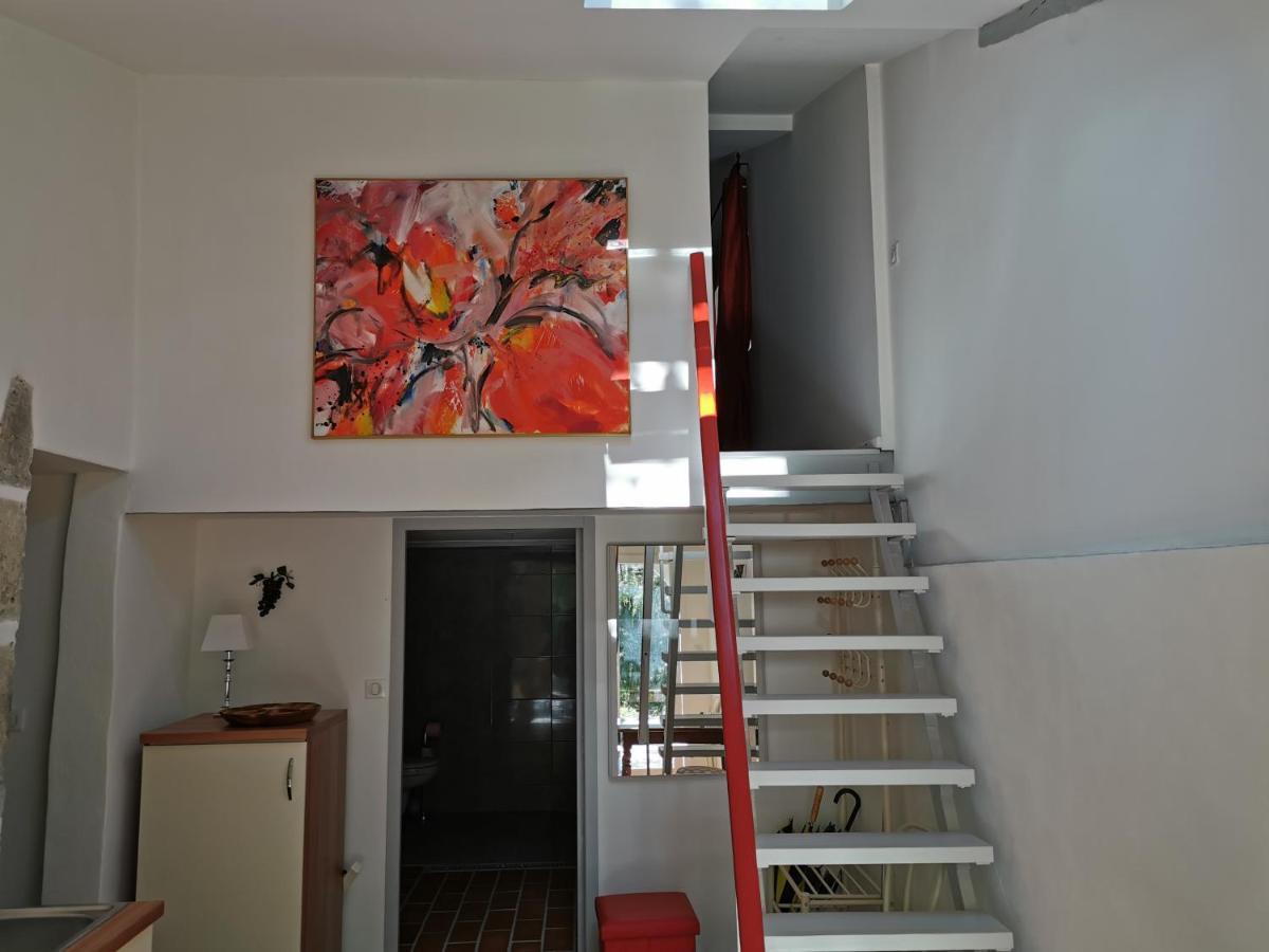 Le Marchon Ferienwohnung Bazens Exteriér fotografie